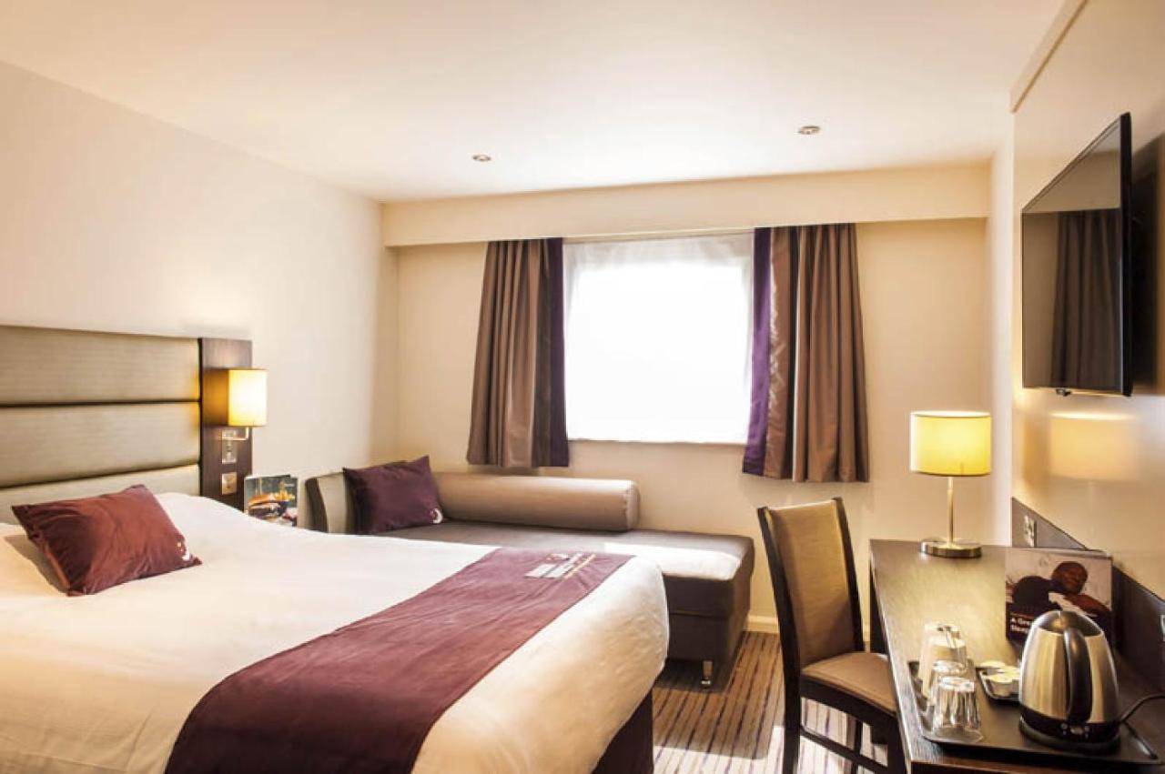Premier Inn Guildford North - A3 外观 照片